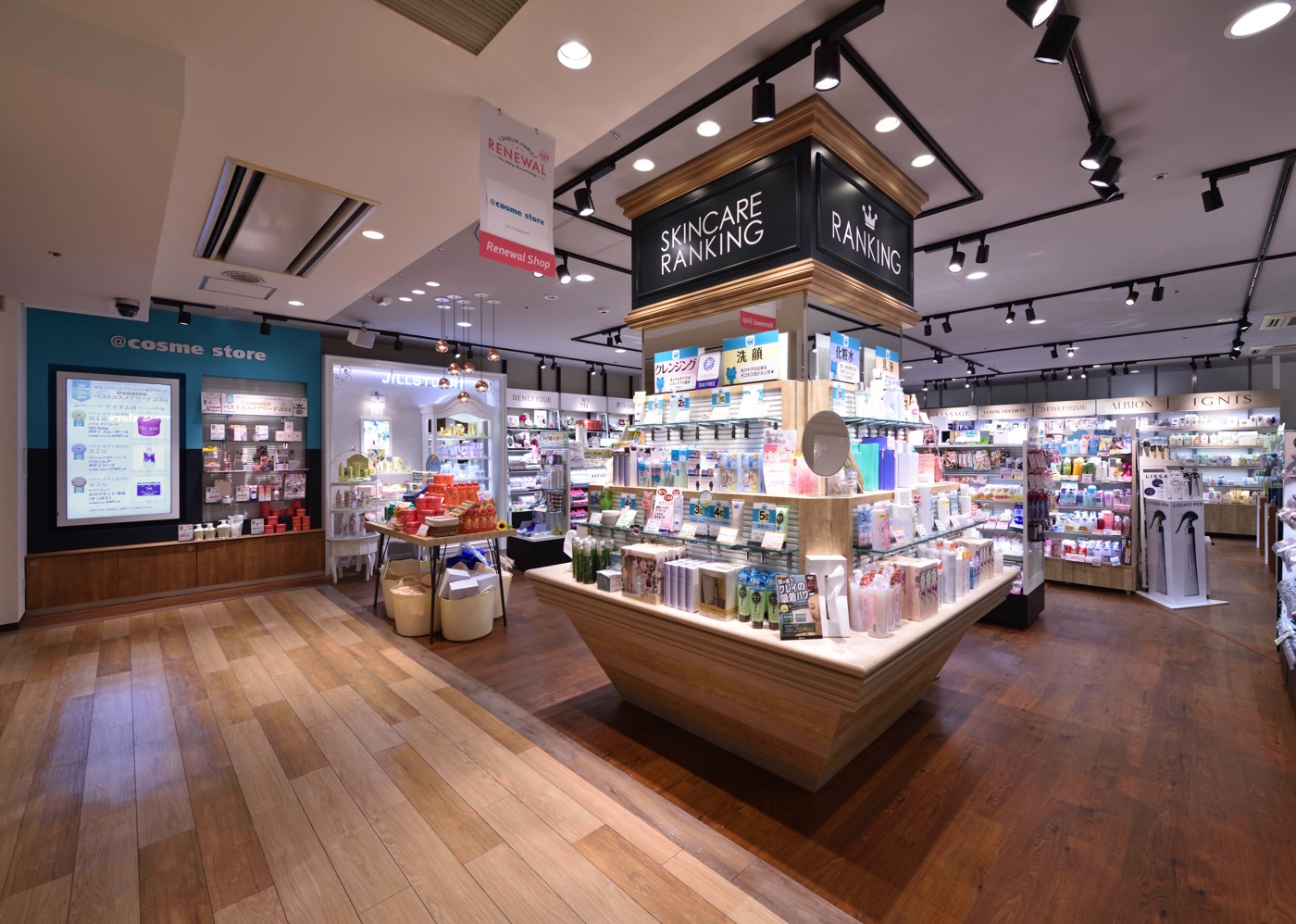 Cosme Store 渋谷マルイ店 株式会社バウハウス丸栄 店舗デザイン 店舗設計 店舗内装