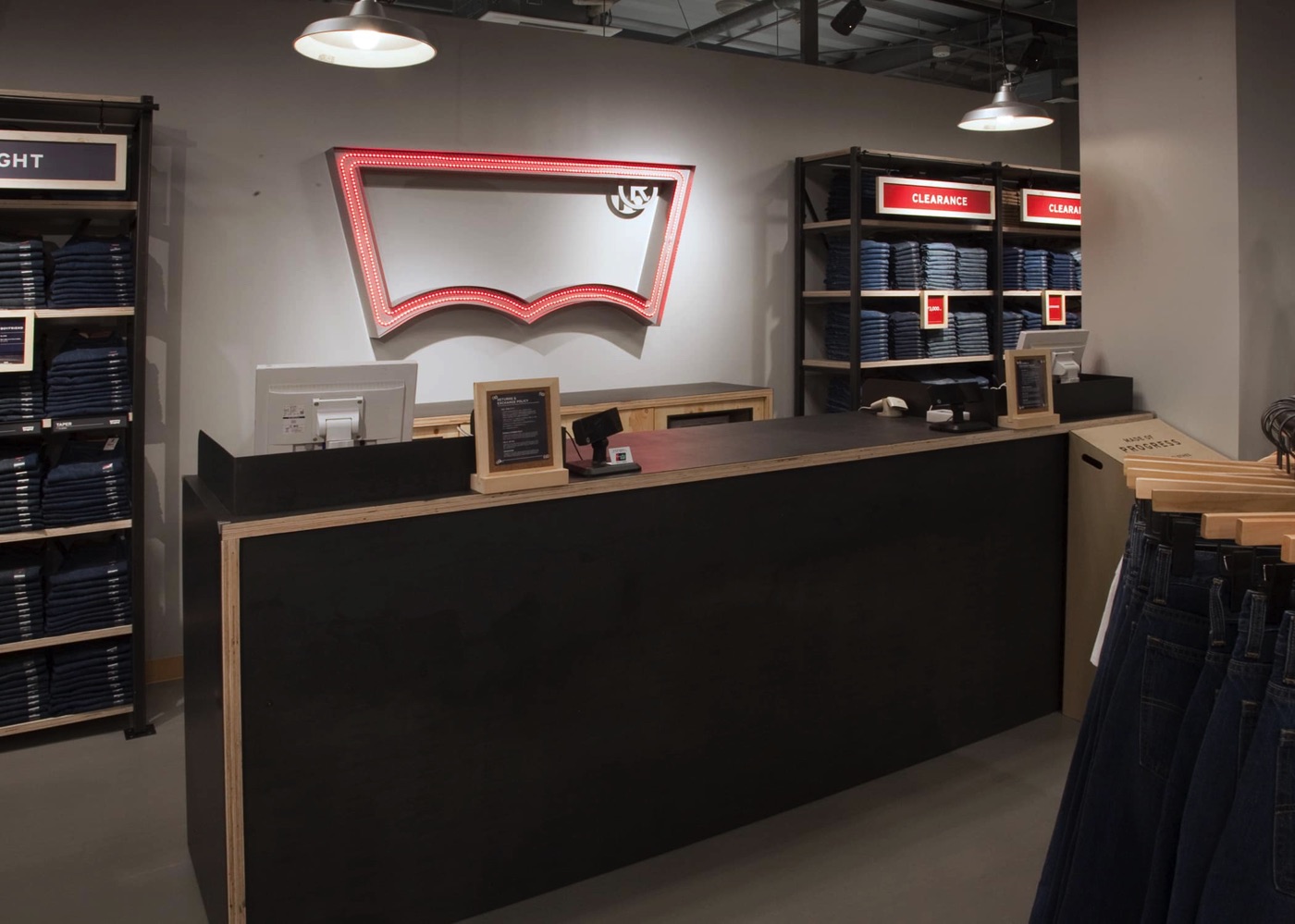 Levi’s® FACTORY OUTLET 三井アウトレットパーク ジャズドリーム長島 株式会社バウハウス丸栄 店舗デザイン、店舗